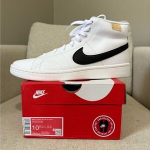 Brand new Nike court royale. Size 10.5 mens